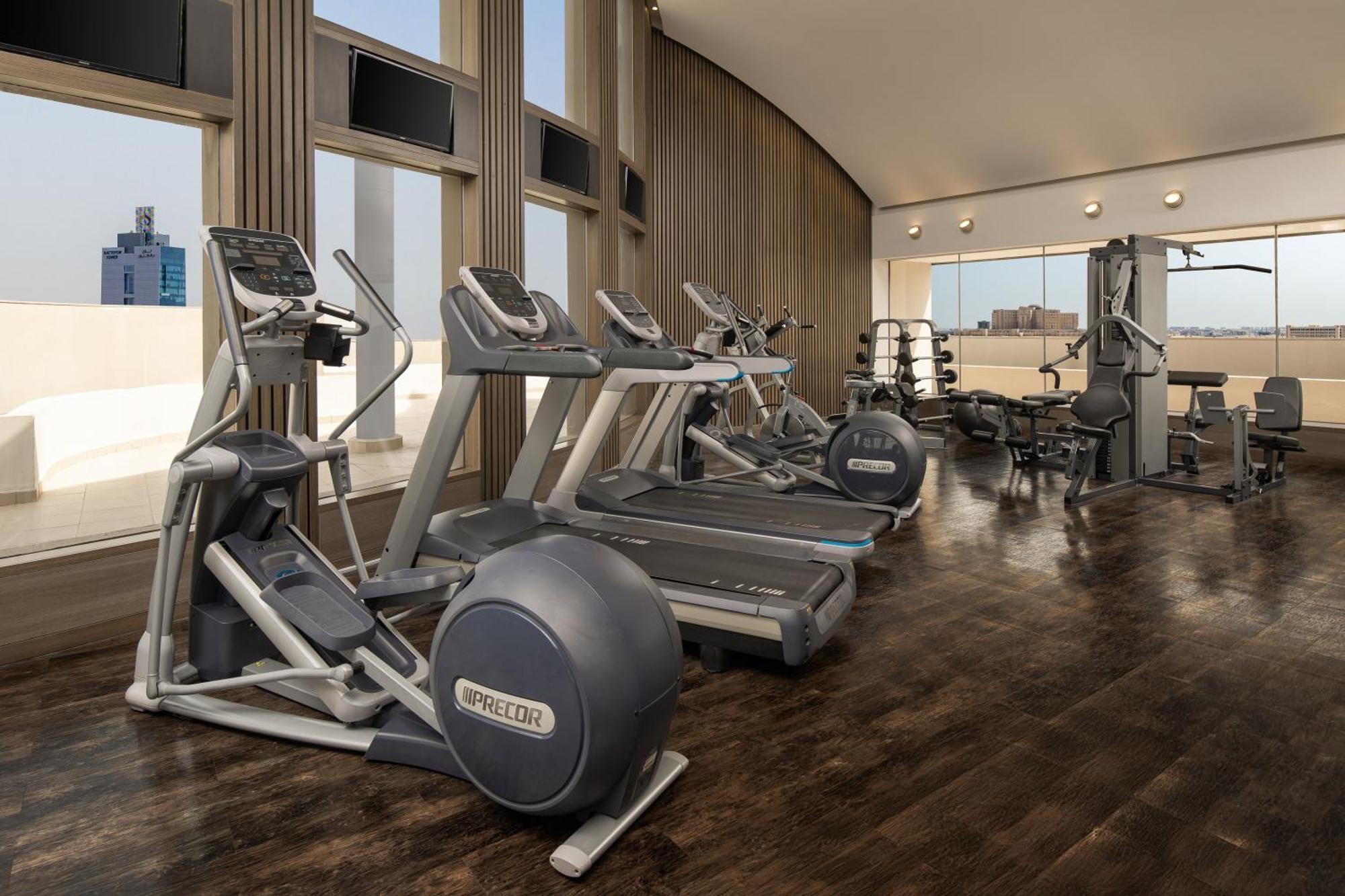 Carlton Al Moaibed Hotel Dammam Exterior foto A typical gym