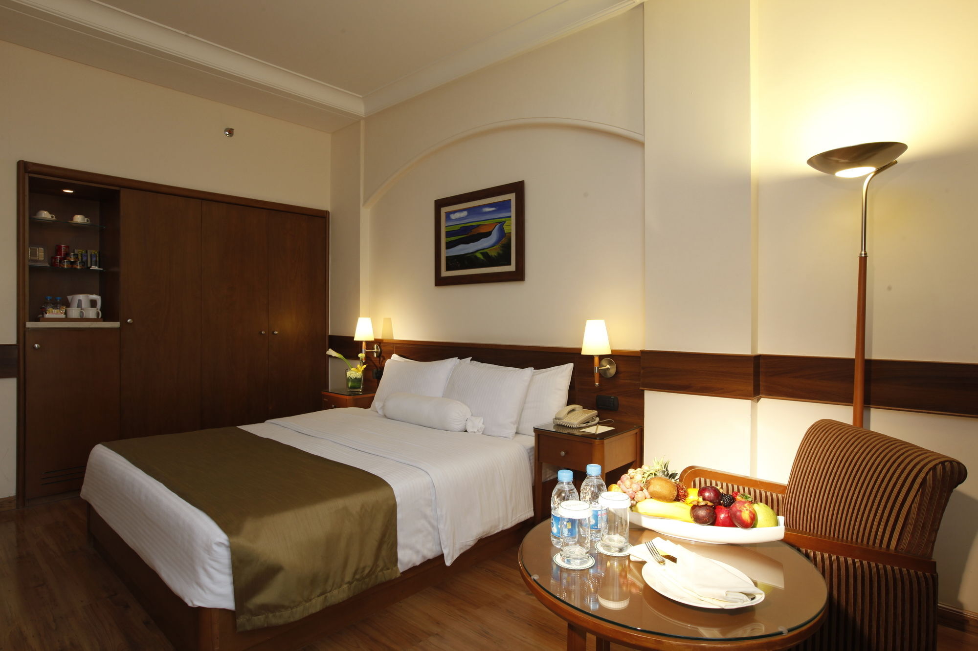 Carlton Al Moaibed Hotel Dammam Exterior foto A room at the hotel